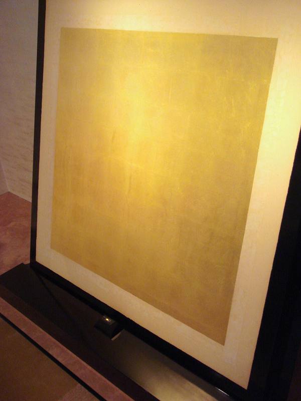 Sheets of gold leaf